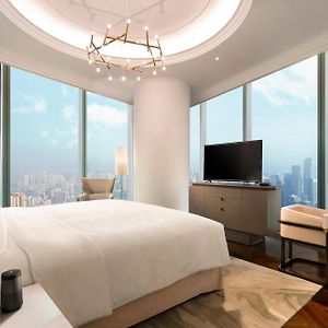 Executive King Suite River View